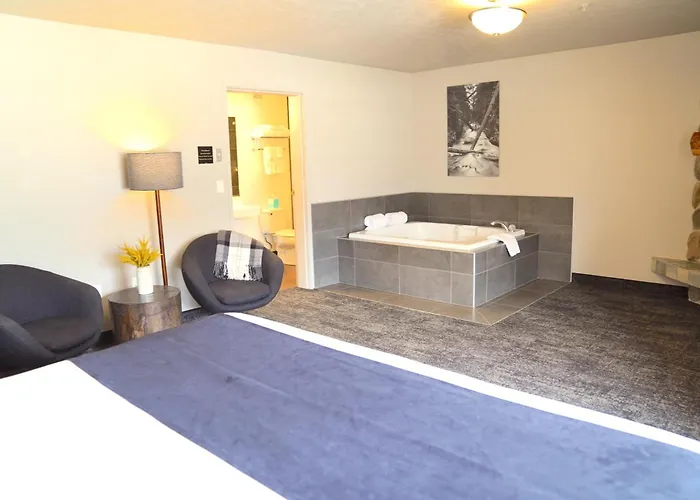 Hotel Ruby Sandpoint